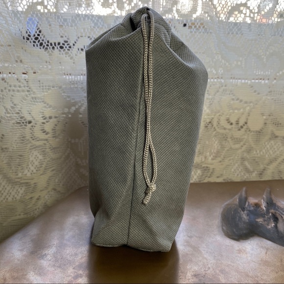 ST JOHN Gold Chain Belt Sleeper Bag NEW - Picture 3 of 6